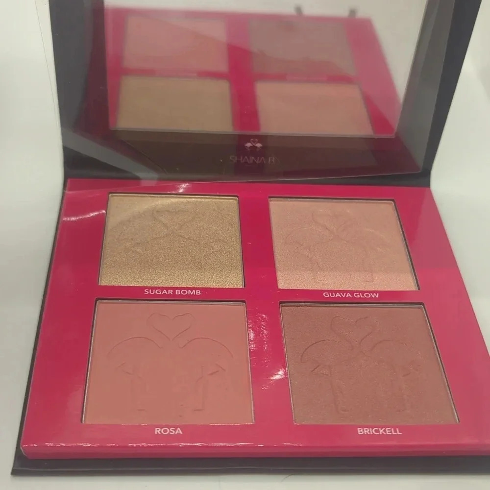 NWOT ShainaB Miami Blush & Highlighter Palette - Picture 9 of 9